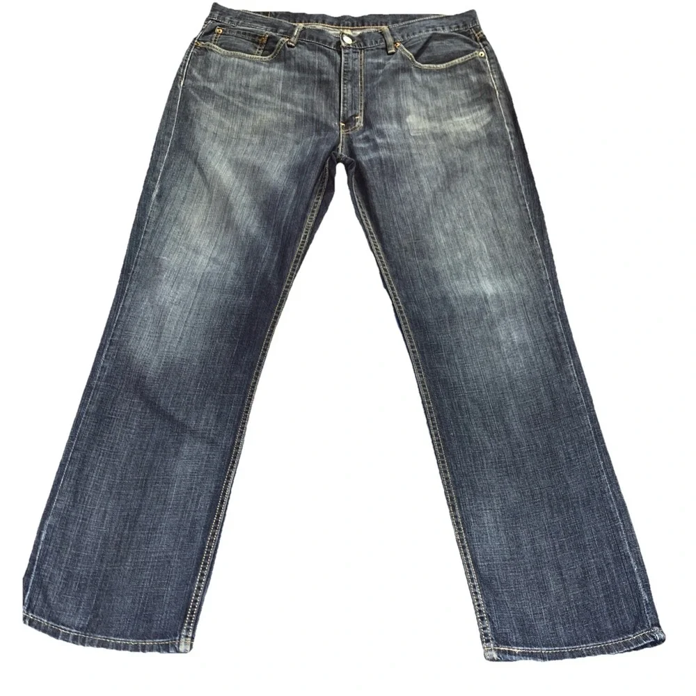 Levi's Men's 514 38 x 32 Original Straight Fit Jeans Medium Wash Blue Denim